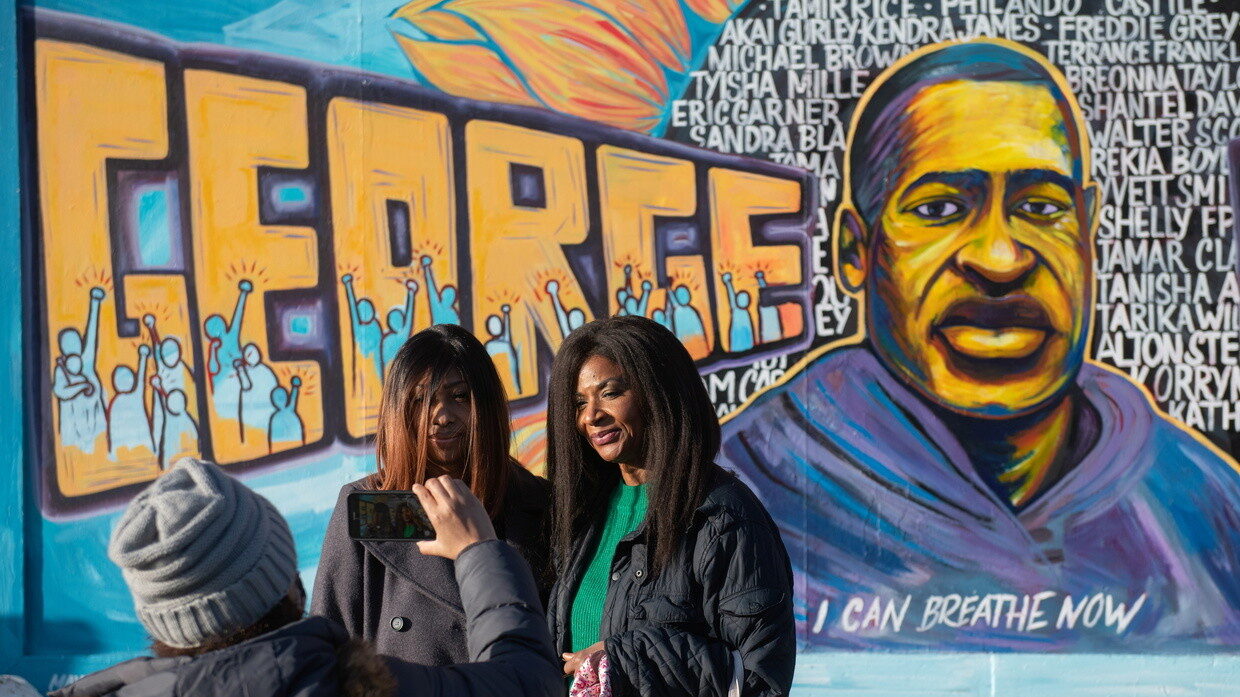 Click to enlarge floyd mural