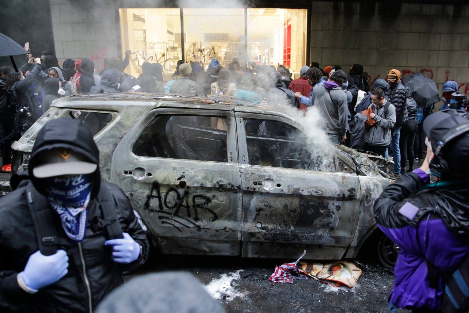 Click to enlarge blm riots antifa seattle