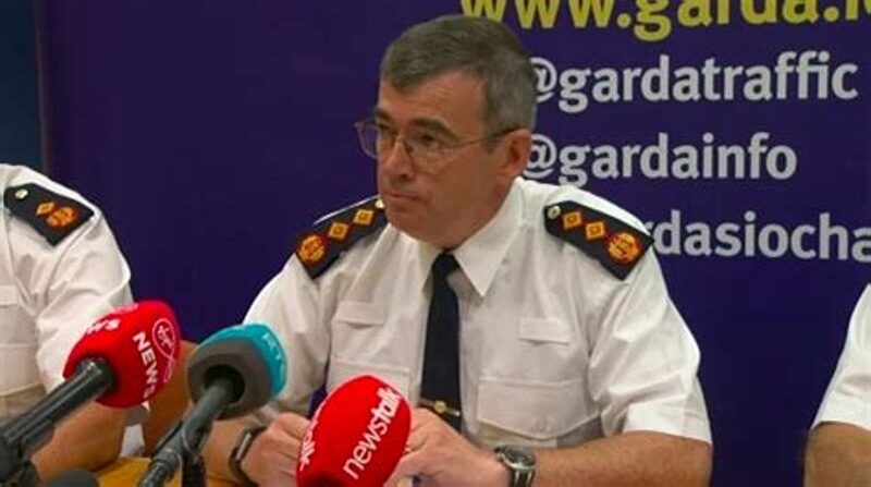 Click to enlarge Drew Harris ireland police covid