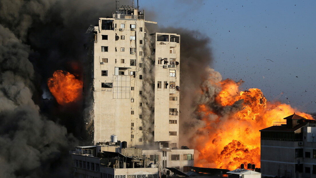 Click to enlarge gaza building israel bombing