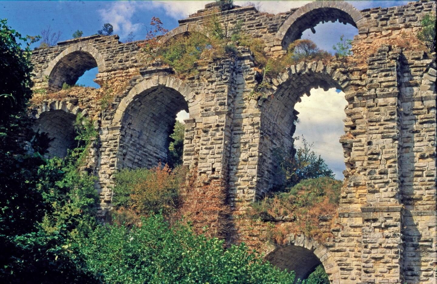 Click to enlarge aqueduct