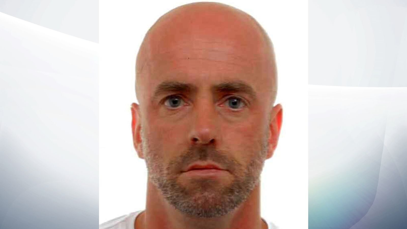 Click to enlarge belgium soldier manhunt