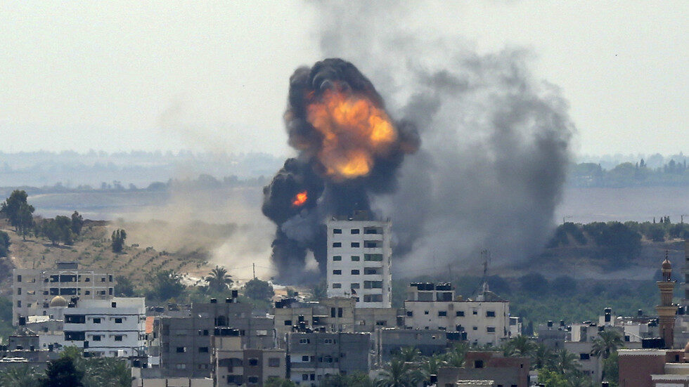 Gaza City Rimal residential district bombed