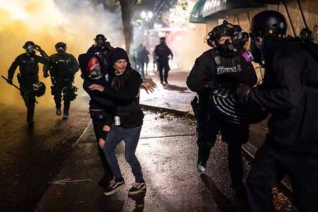 Click to enlarge portland riots antifa 2020