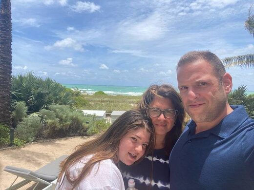 'Dø jøde.' Jødisk familie som besøkte Sør-Florida ble trakassert mens de gikk i Bal Harbour