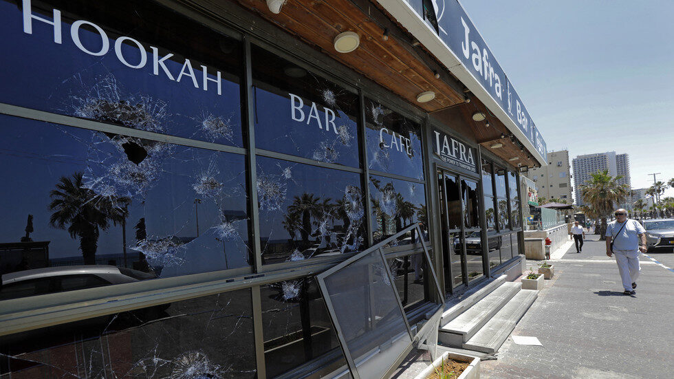 vandalized palestinian business bat yan