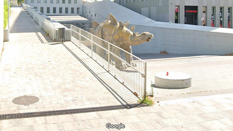 Dinosaur statue in Barcelona