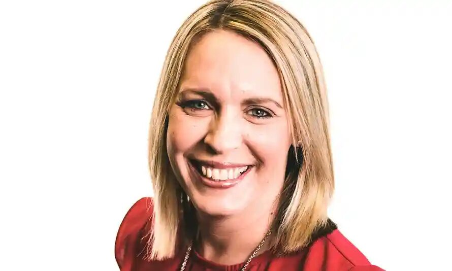 Click to enlarge Lisa Shaw presenter