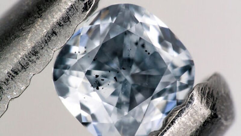 giant diamond deep earthquakes