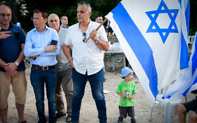 Click to enlarge israel protestors Yamina MK Nir Orbach