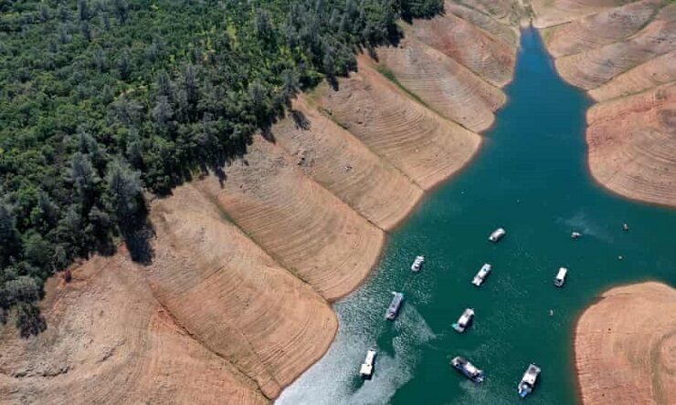 Click to enlarge water in Califronia