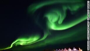 Click to enlarge aurora borealis iceland 1