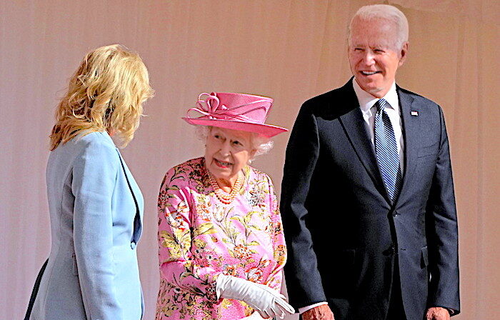 Click to enlarge Queen Mum & Bidens