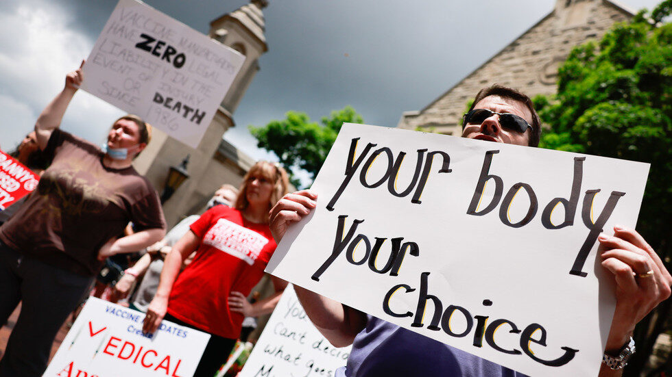 Click to enlarge Protests against vaccinations