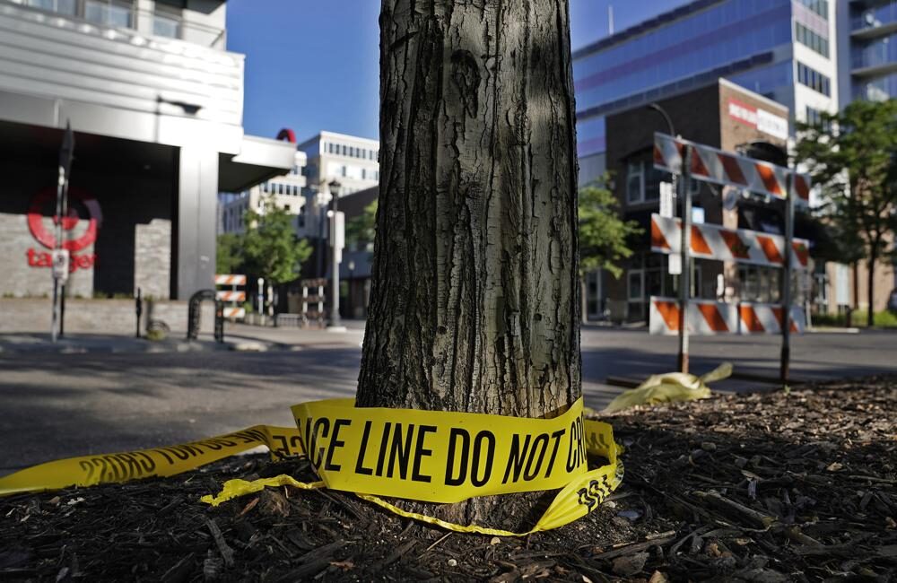 Click to enlarge Police tape