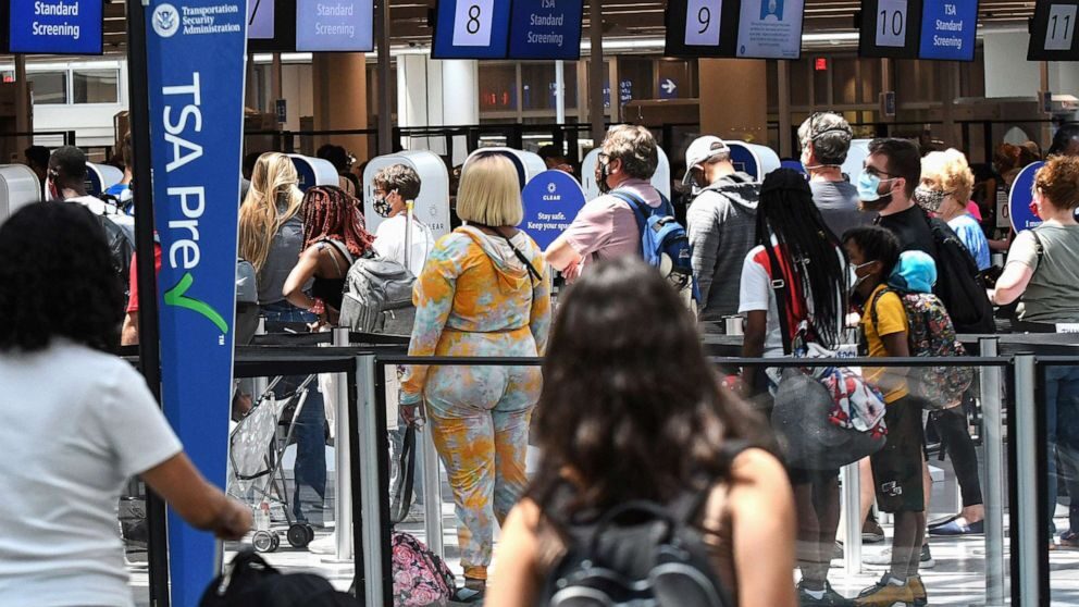 Click to enlarge airport check-in