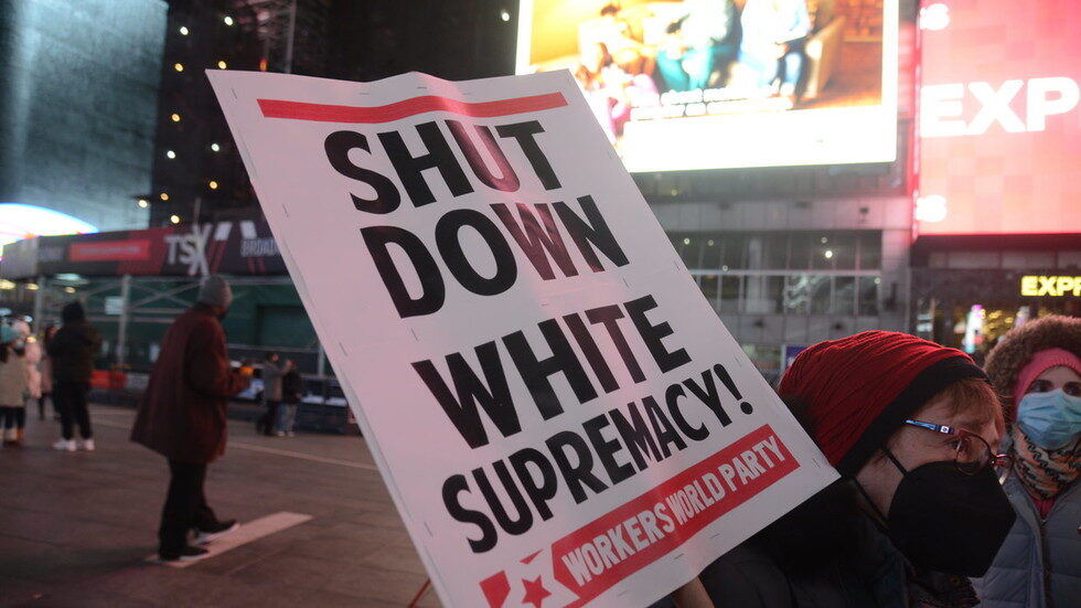 white supremicy protest crt critical race theory