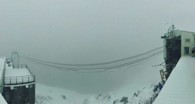 Click to enlarge The camera at the top of the Pic du Midi captured the snowfall, which is rarer at the end of June