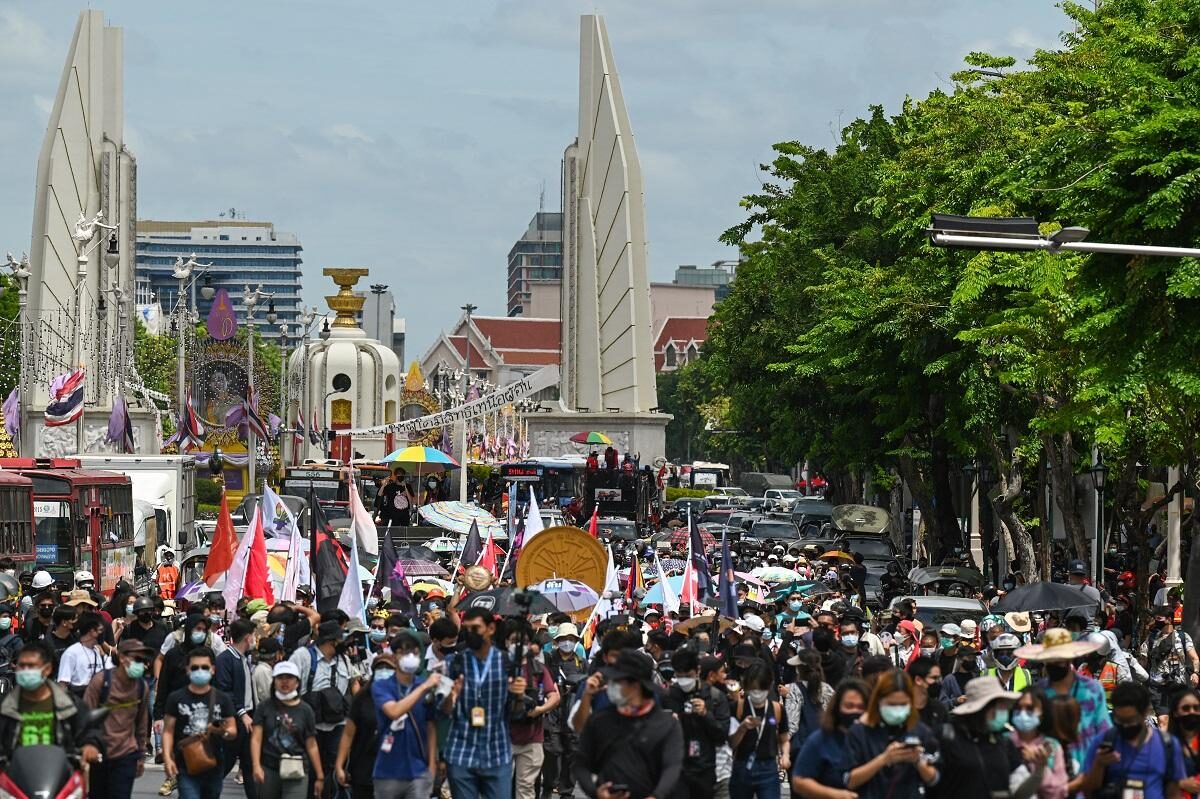 Click to enlarge thai protests