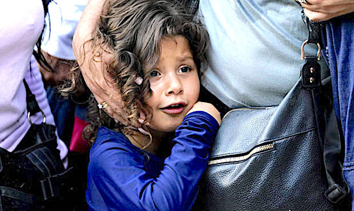 migrant girl