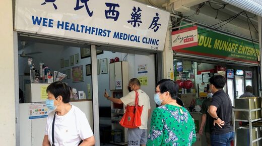 Click to enlarge Sinovac Vaccination in Singapore.