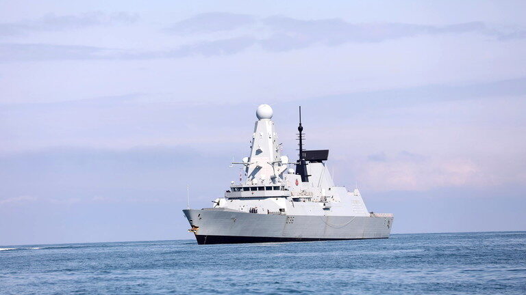 Click to enlarge british ship batumi port georgia