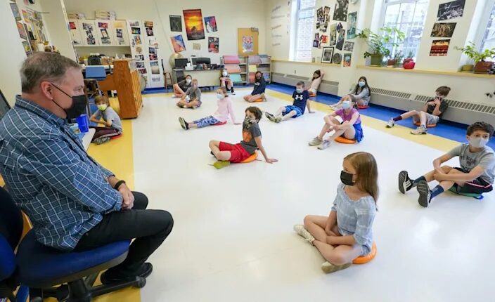 school social distancing
