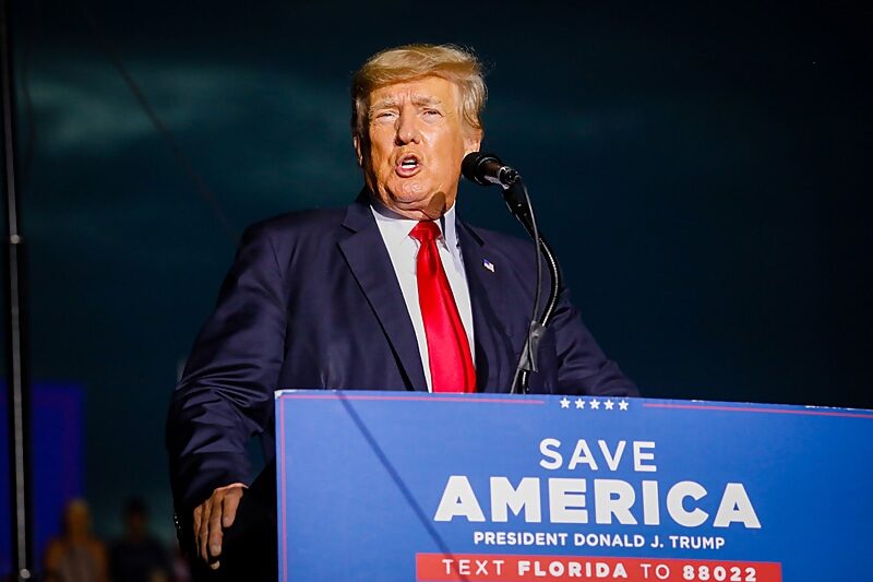 Click to enlarge trump sue social media dorsey zuckerberg