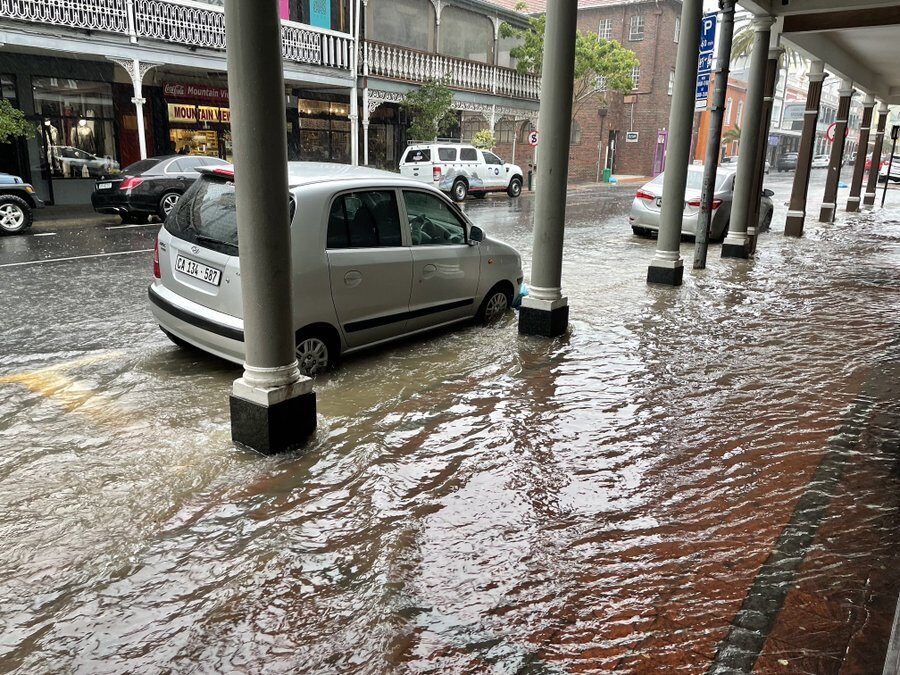 The rain is certainly bucketing down in Cape Town!