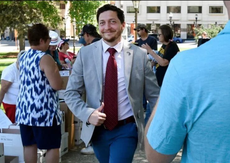 Click to enlarge Michigan Rep Steve Carra
