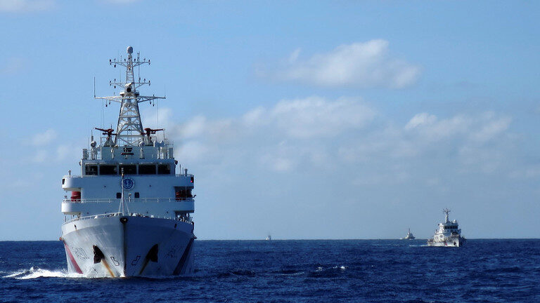 Click to enlarge Chinese coastguard