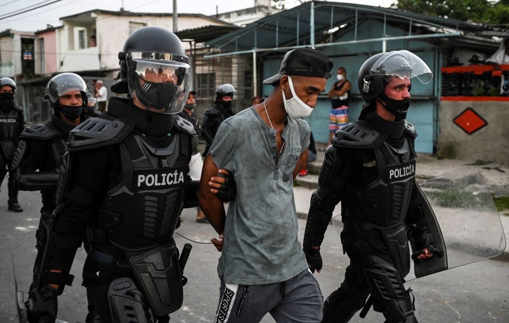 cuba protest police