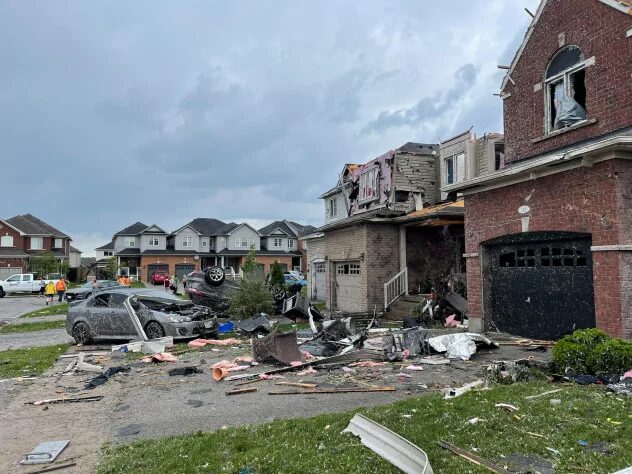 Click to enlarge Barrie tornado