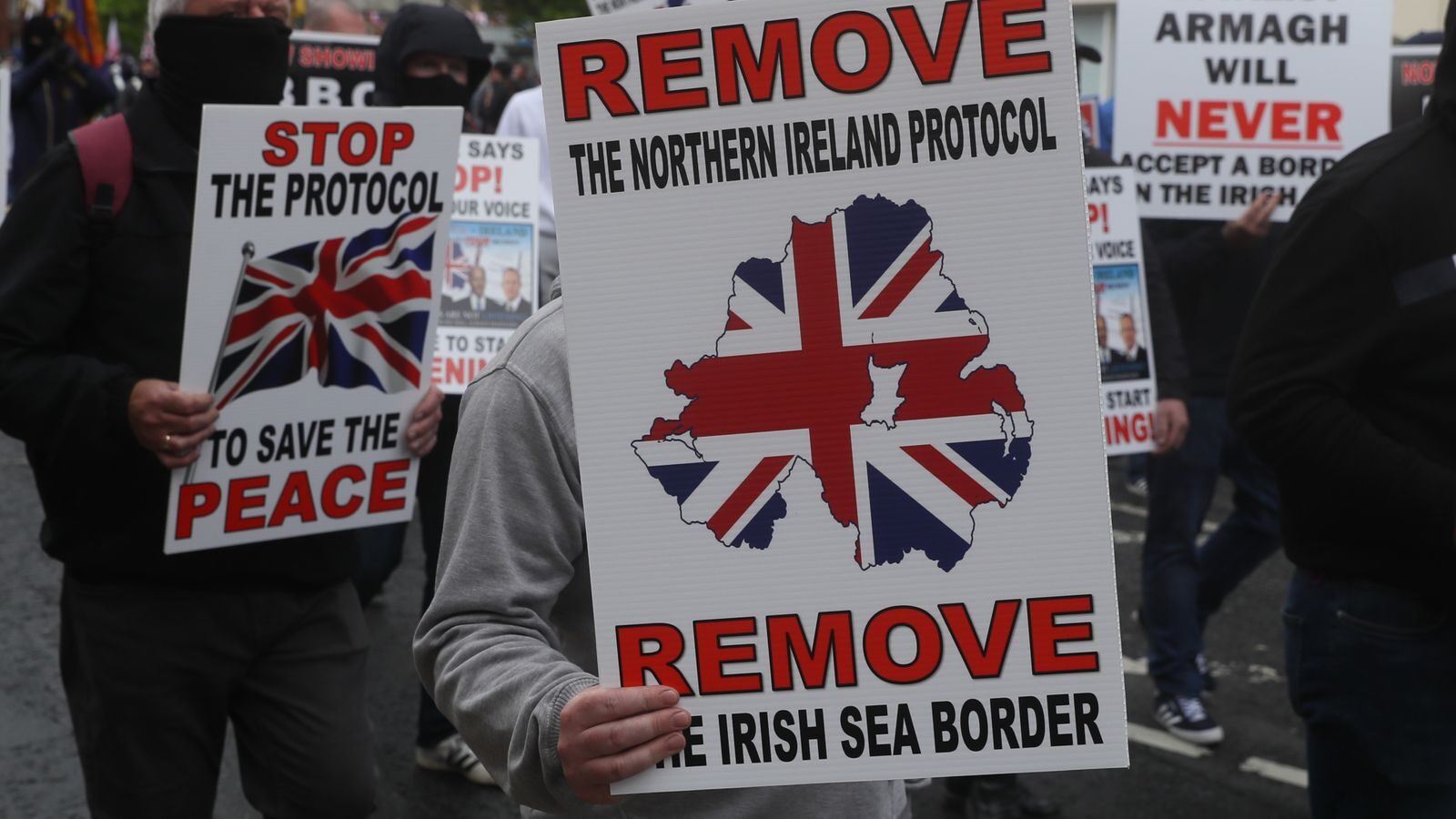 Click to enlarge Portadown protest brexit