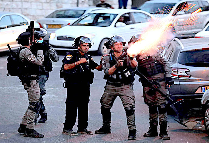 Click to enlarge Israeli enforcers