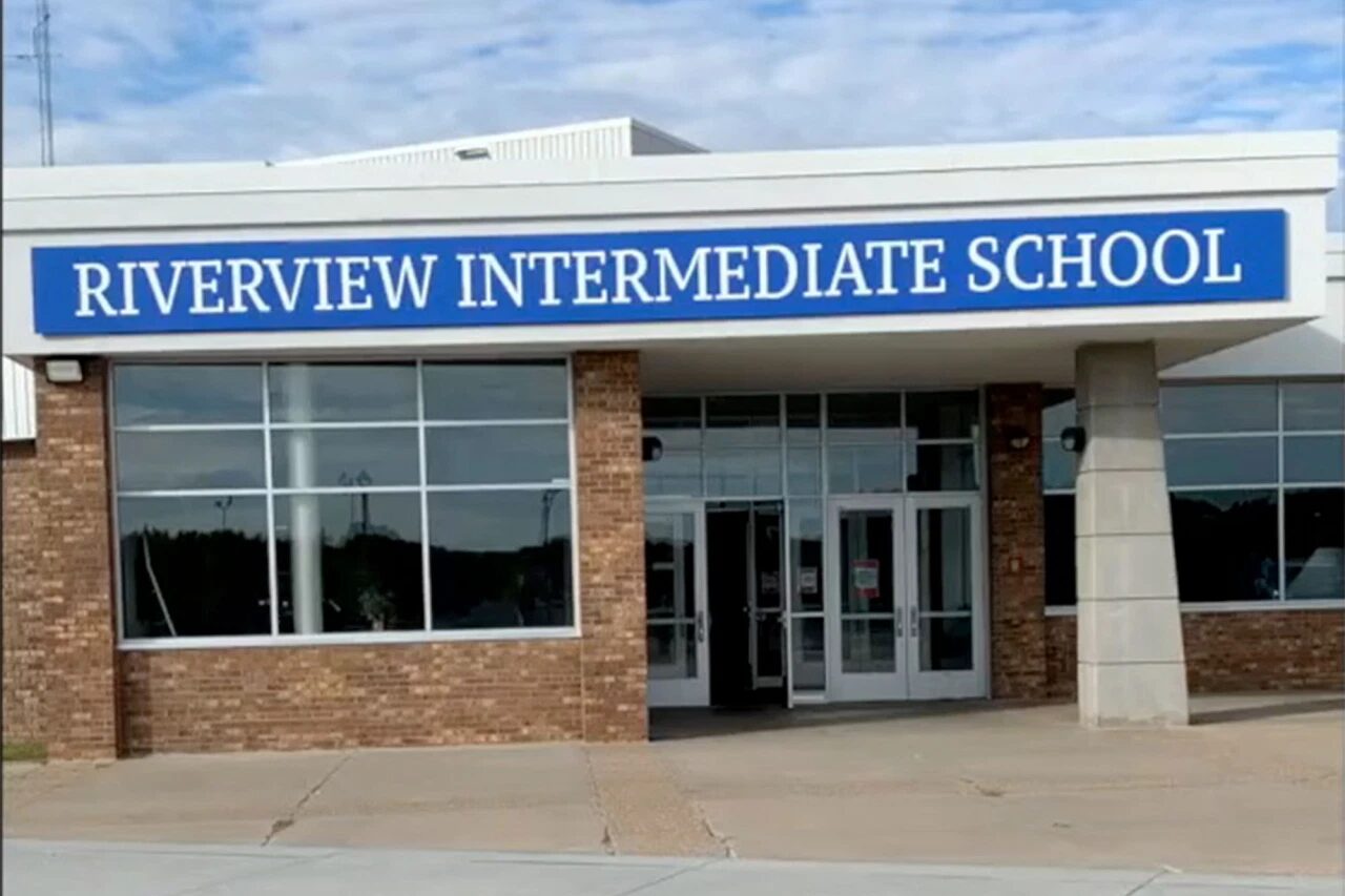 Click to enlarge riverview intermediate school minnesota