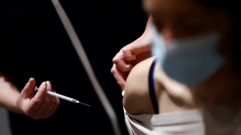 vaccine vaccination