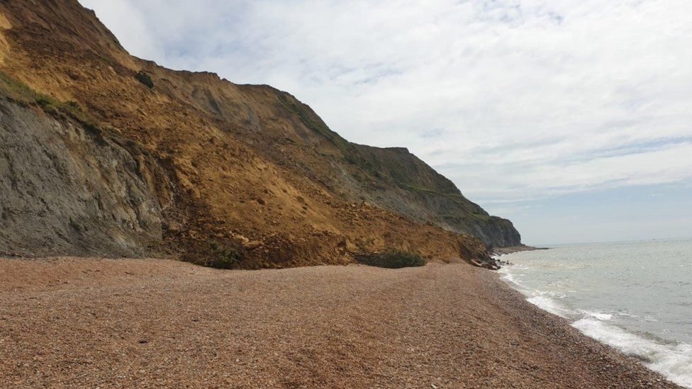 cliff collapse jurrasic