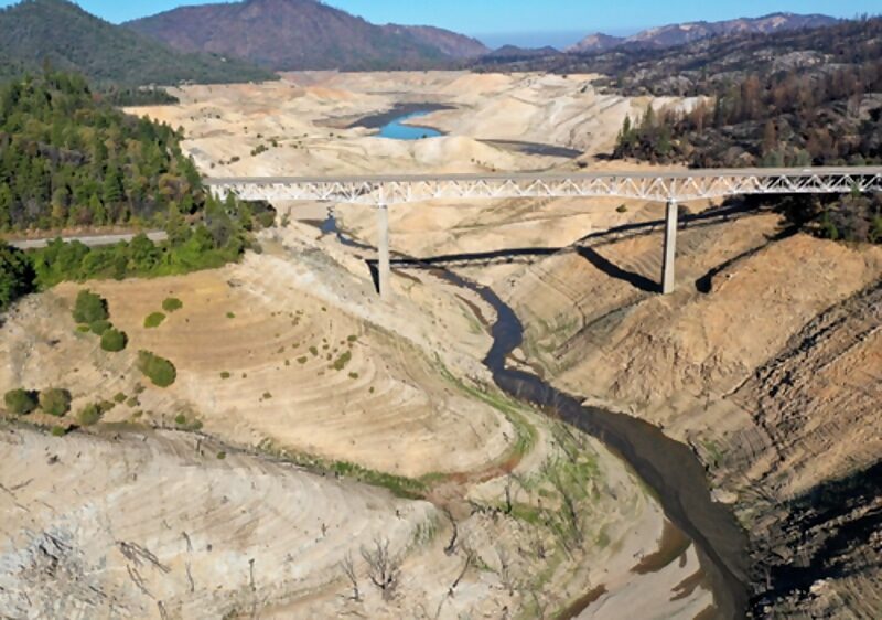lake oroville california drought hydropower