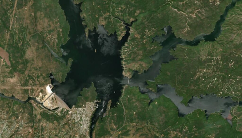 Click to enlarge lake oroville 2019 no drought