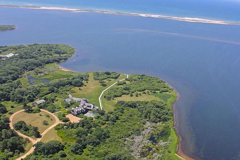 Click to enlarge obama mansion aerial view