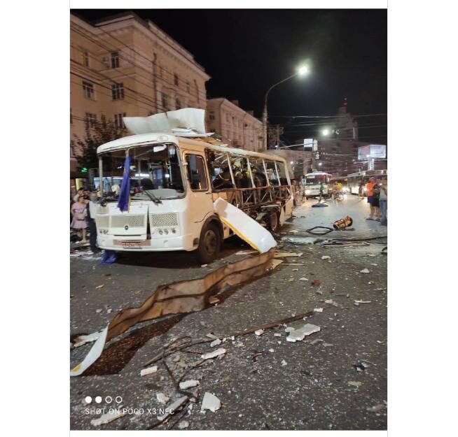 Click to enlarge bus explode