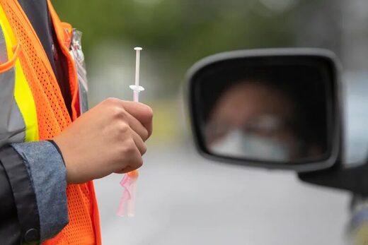 Click to enlarge vaccine drive-thru clinic
