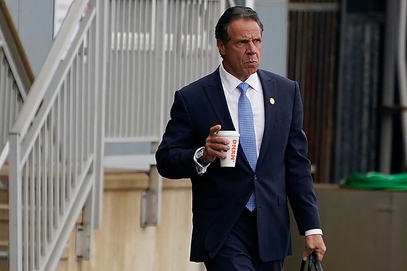 cuomo new york resigns