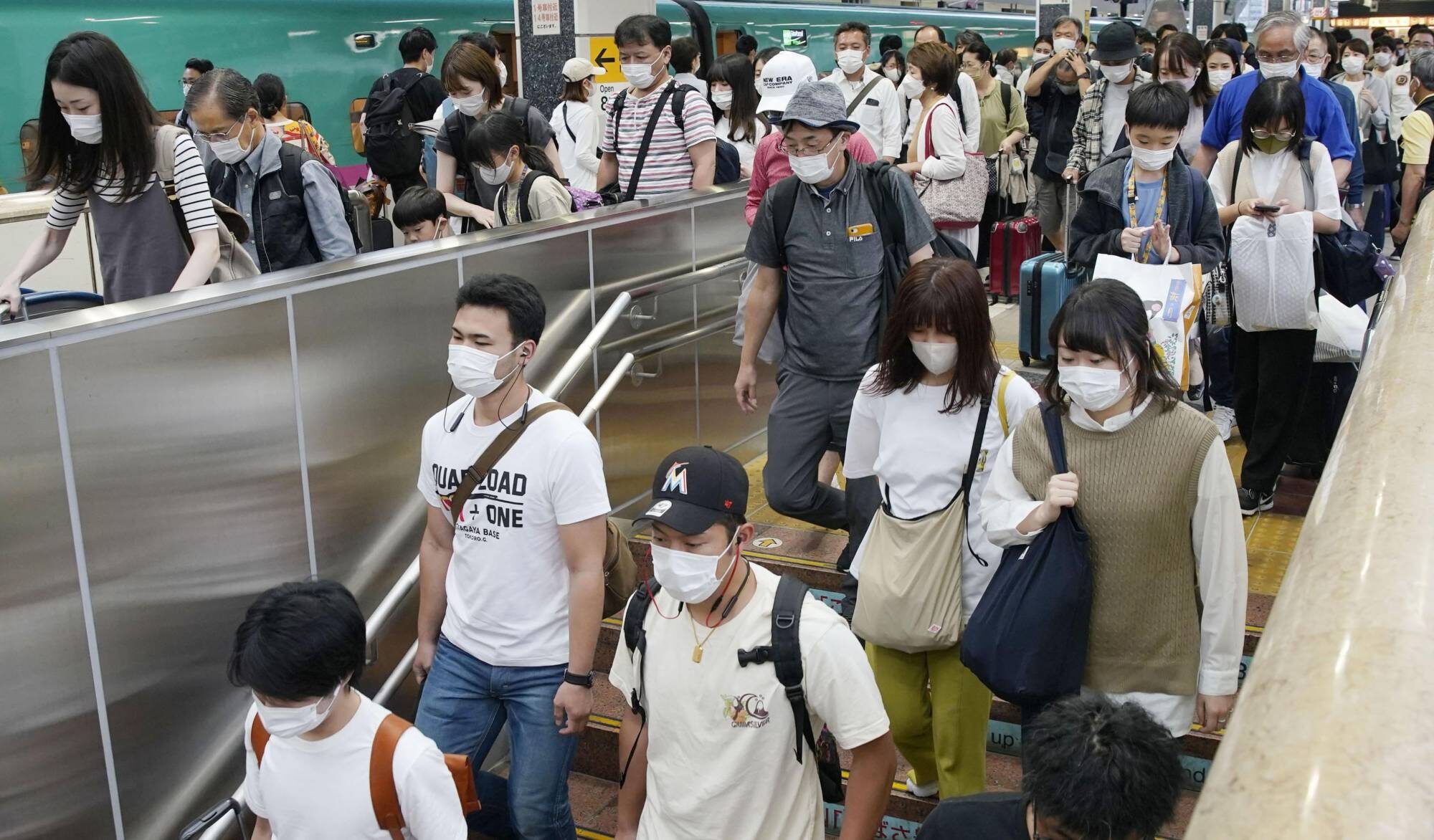 tokyo covid mask