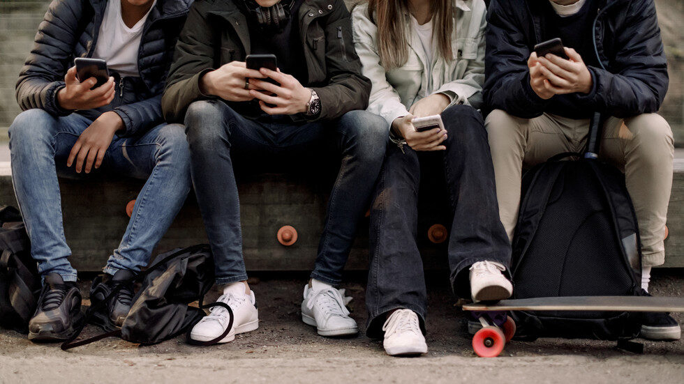 teens phones internet