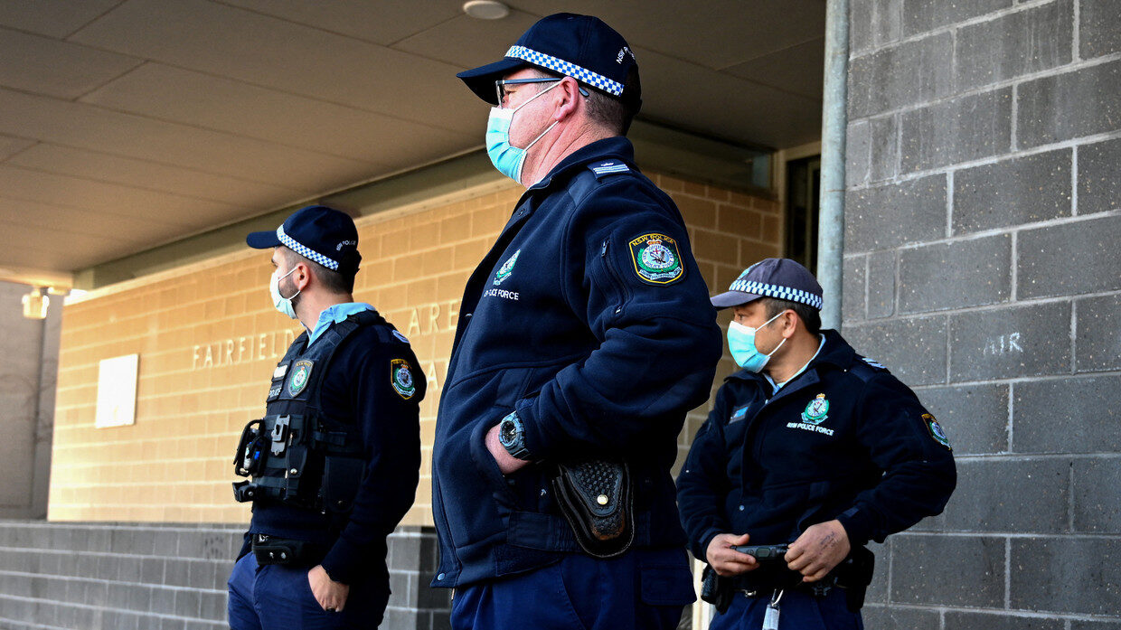 sydney police lockdown