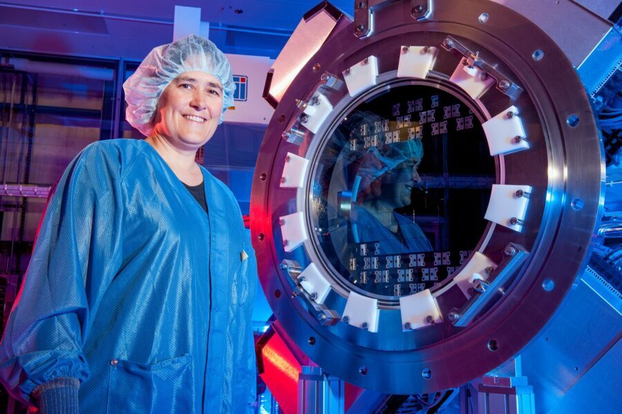 Click to enlarge DArk Energy machines