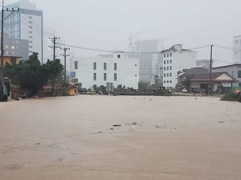 Floods in Sihanoukville, Cambodia, 25 August 2021.