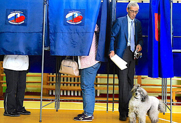 Click to enlarge Russia voting